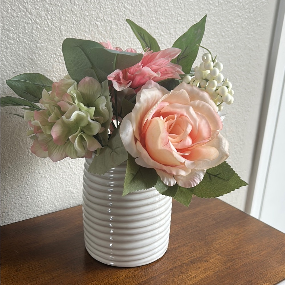 Silk floral centerpiece white vase with peachie pink, white, green silk flowers - Picture 2 of 5